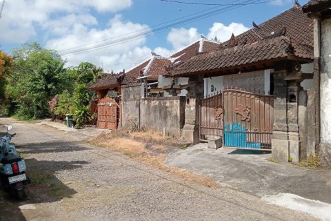 Дом с 4 спальнями в Джимбаран, Бадунг,  (9407) 2