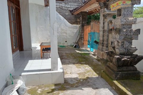 Дом с 4 спальнями в Джимбаран, Бадунг,  (9407) 3