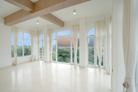 Вилла с 4 спальнями в Цемаги, Менгви, Бадунг,  (9404) 11