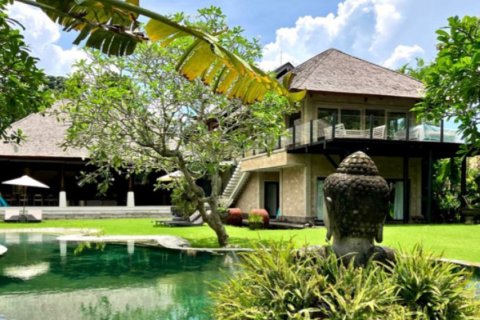 5 bedrooms Villa in Pererenan, Mengwi, Badung, Bali (11860) 1
