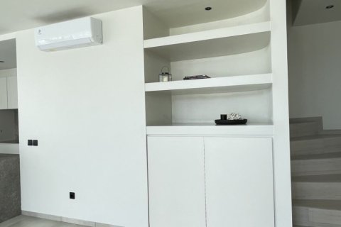3 bedrooms Villa in Kerobokan, Badung, Bali (15631) 17