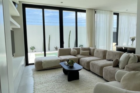 3 bedrooms Villa in Kerobokan, Badung, Bali (15631) 18