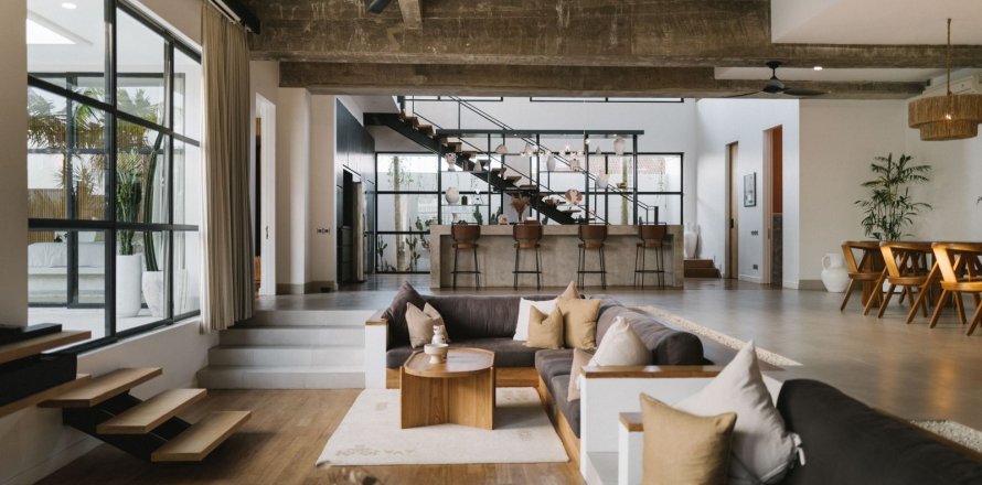 4 bedrooms Villa in Canggu, Badung, Bali (15656)