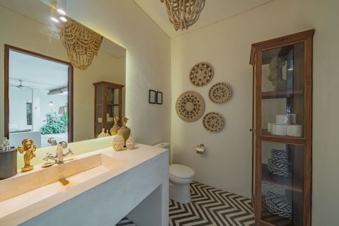 5 bedrooms House in Munggu, Mengwi, Badung, Bali (15653) 21