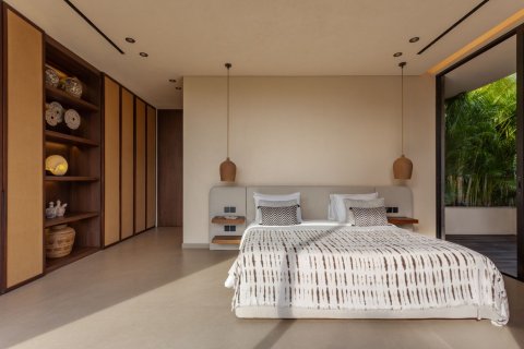 4 bedrooms House in Canggu, Badung, Bali (15630) 19