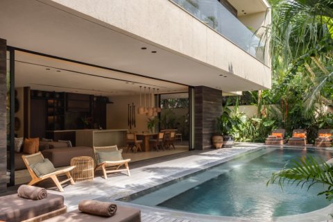 4 bedrooms House in Canggu, Badung, Bali (15630)