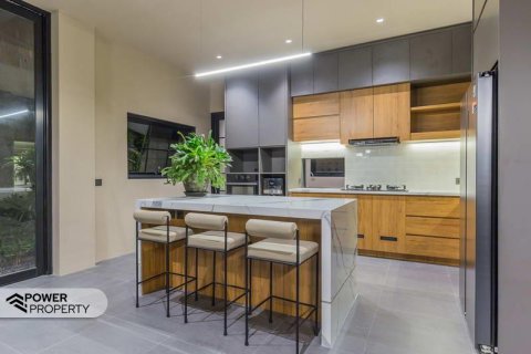 Вилла с 3 спальнями в Южная Кута, Бадунг, Бали (9976) 3