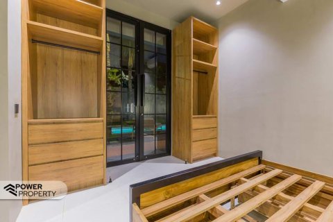 Вилла с 3 спальнями в Южная Кута, Бадунг, Бали (9976) 15