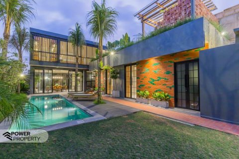 Вилла с 3 спальнями в Южная Кута, Бадунг, Бали (9976) 9