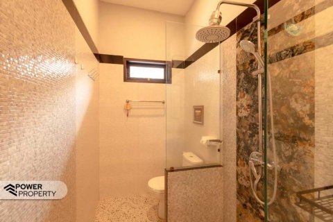 Вилла с 3 спальнями в Керобокан, Бадунг, Бали (9978) 8