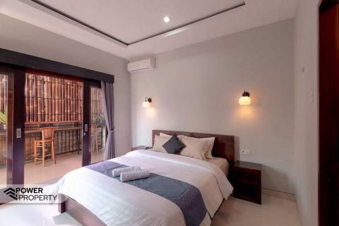 Вилла с 3 спальнями в Керобокан, Бадунг, Бали (9978) 2