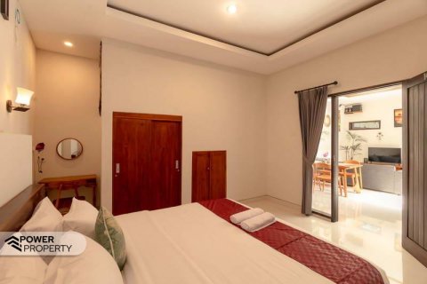 Вилла с 3 спальнями в Керобокан, Бадунг, Бали (9978) 9