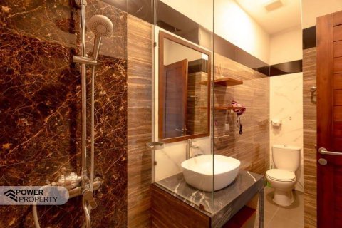 Вилла с 3 спальнями в Керобокан, Бадунг, Бали (9978) 4