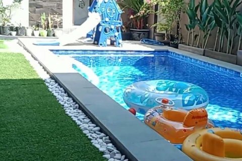 Вилла с 3 спальнями в Керобокан, Бадунг,  (9978) 3