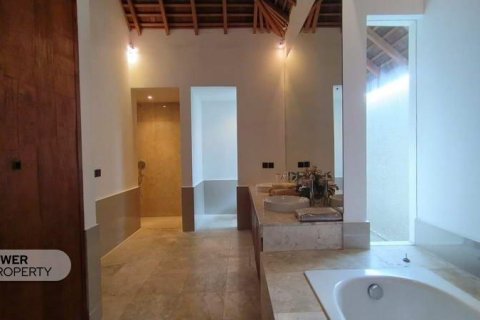 3 bedrooms Villa in Tampaksiring, Gianyar, (9979) 3