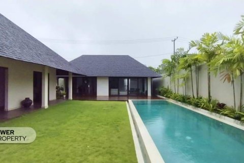 3 bedrooms Villa in Tampaksiring, Gianyar,  (9979)