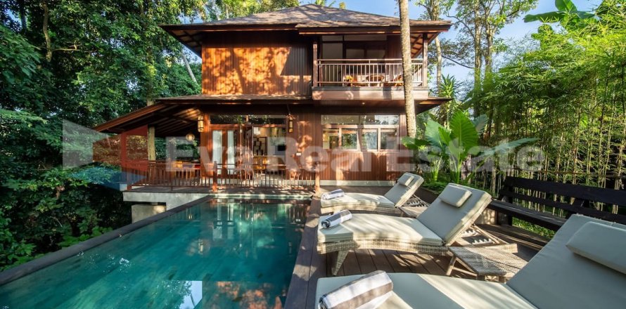 3 bedrooms Villa in Ubud, Gianyar, Bali (2452)