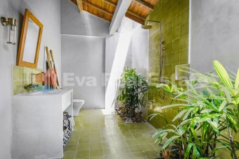 3 bedrooms Villa in Tibubeneng, Badung, Bali (2384) 10