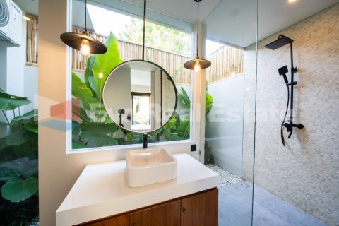 4 bedrooms Villa in Tibubeneng, Badung, Bali (2385) 21