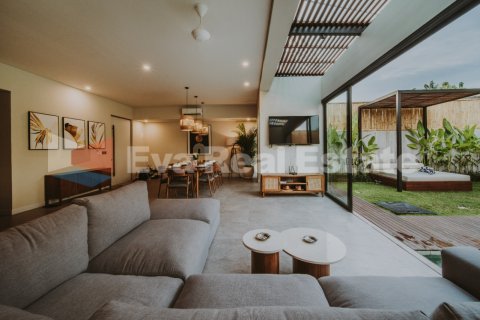 4 bedrooms Villa in Tibubeneng, Badung, Bali (2385) 5