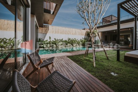 4 bedrooms Villa in Tibubeneng, Badung, Bali (2385) 3