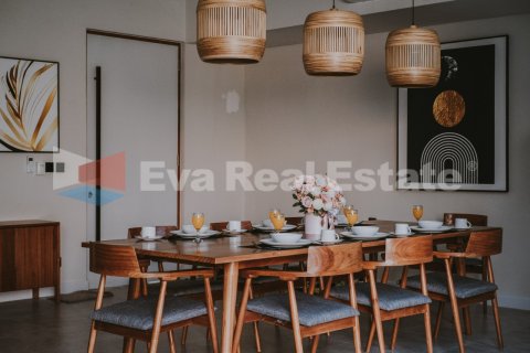 4 bedrooms Villa in Tibubeneng, Badung, Bali (2385) 10