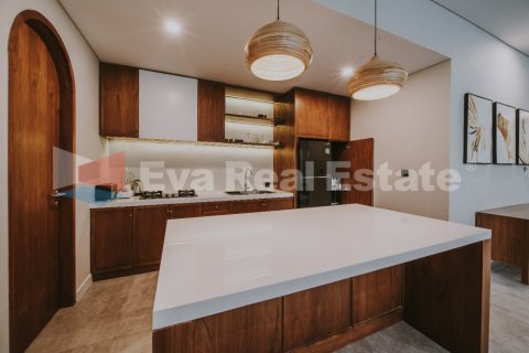 4 bedrooms Villa in Tibubeneng, Badung, Bali (2385) 15