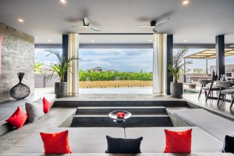 5 bedrooms Villa in Tumbak Bayuh, Mengwi, Badung, Bali (15790) 14