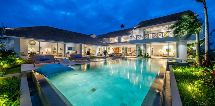 4 bedrooms Villa in Canggu, Badung, Bali (15792)