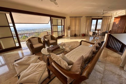 4 bedrooms Villa in Pecatu, Badung, Bali (15112) 8
