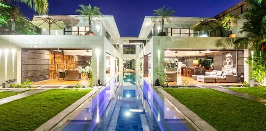 5 bedrooms Villa in Seminyak, Badung, Bali (15150)