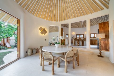 6 bedrooms Bungalow in Seminyak, Badung, Bali (15812) 4