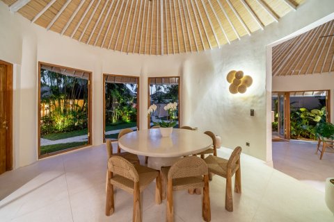 6 bedrooms Bungalow in Seminyak, Badung, Bali (15812) 23