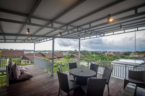 4 bedrooms Villa in Canggu, Badung, Bali (15233)