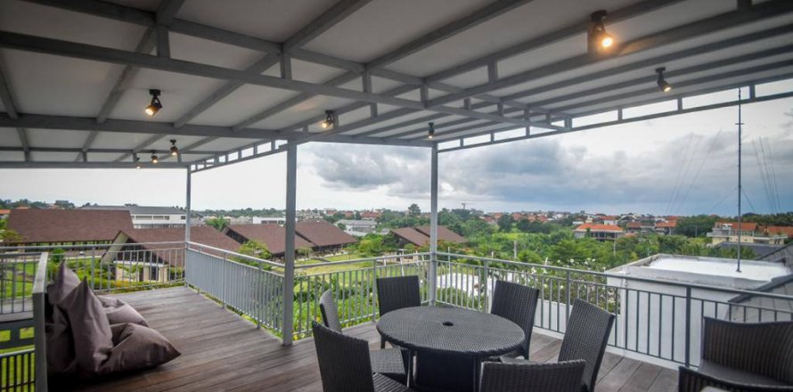 4 bedrooms Villa in Canggu, Badung, Bali (15233)