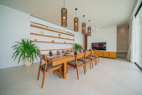 Вилла с 4 спальнями в Чангу, Бадунг,  (10059) 7