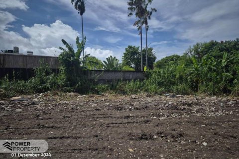 Земельный участок 500м2 в Семиньяк, Бадунг,  (10058)