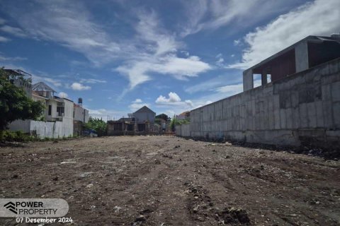 Земельный участок 500м2 в Семиньяк, Бадунг,  (10058) 3