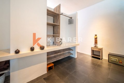 Вилла с 3 спальнями в Керобокан, Бадунг, Бали (12472) 15