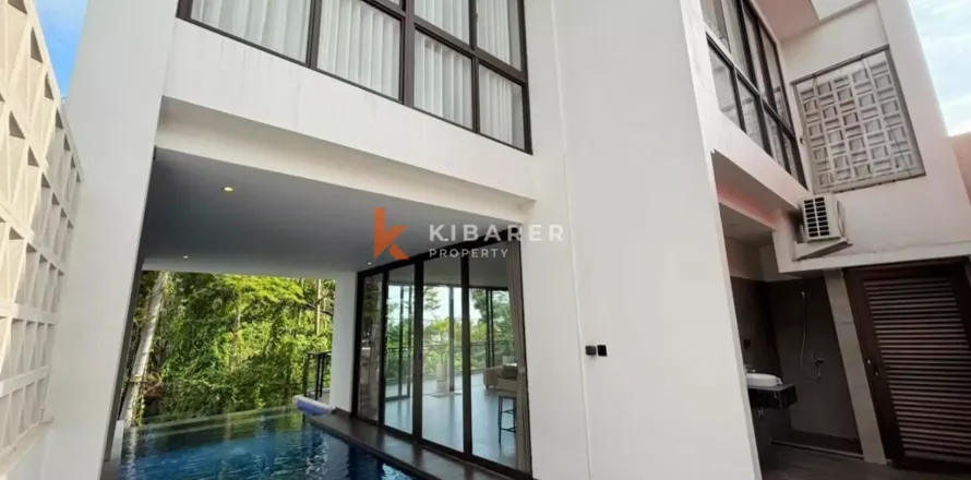 3 bedrooms Villa in Tibubeneng, Badung, Bali (12469)