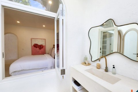 Вилла с 6 спальнями в Мунгу, Менгви, Бадунг, Бали (11234) 19