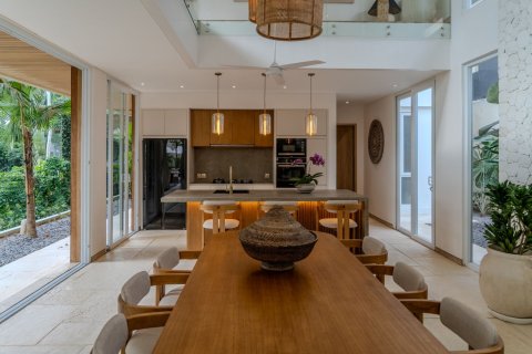 4 bedrooms Villa in Tumbak Bayuh, Mengwi, Badung, Bali (15711) 10