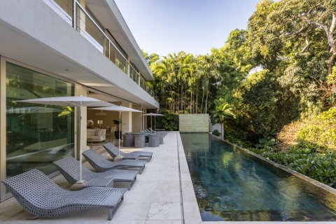 4 bedrooms Villa in Kerobokan, Badung, Bali (15713)