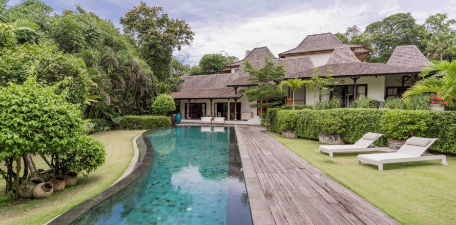 6 bedrooms Villa in Kerobokan, Badung, Bali (15714)