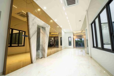 Квартира с 7 спальнями в Южный Денпасар, Денпасар, (9986) 8