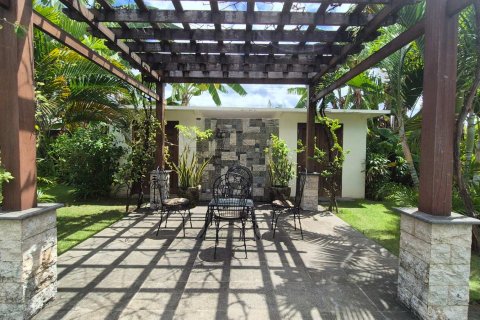 Вилла с 8 спальнями в Южный Денпасар, Денпасар, (9984) 3