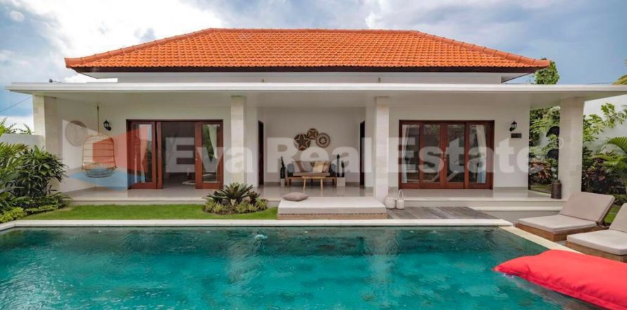 3 bedrooms Villa in Tibubeneng, Badung, Bali (2368)