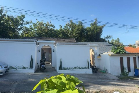 Вилла с 1 спальней в Унгасан, Бадунг, Бали (15043) 9