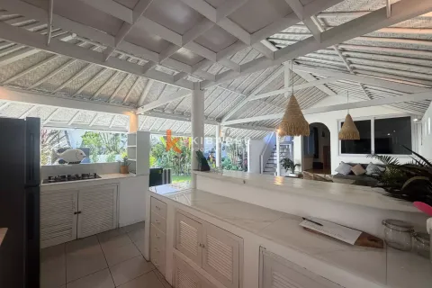 3 bedrooms Villa in Badung, Bali (12403) 6
