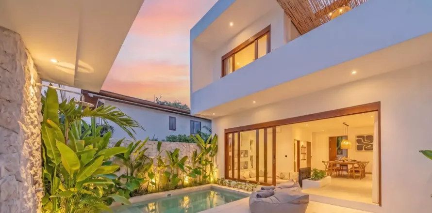 3 bedrooms Villa in South Kuta, Badung, Bali (10960)